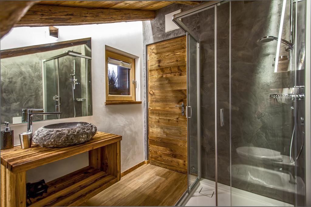 Chalet Stefan - Apartments La Villa  Buitenkant foto