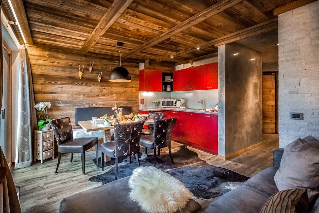 Chalet Stefan - Apartments La Villa  Buitenkant foto
